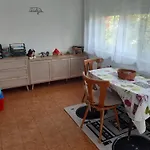 Kastanie * زيمدورف