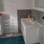 Kastanie شقة زيمدورف